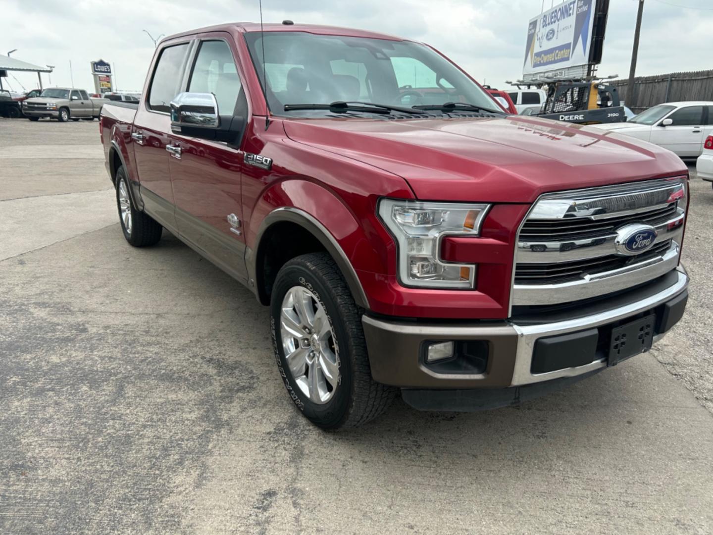 2016 Red Ford F-150 XLT SuperCrew 6.5-ft. Bed 4WD (1FTEW1CG6GF) with an 3.5L V6 TURBO engine, 6A transmission, located at 1687 Business 35 S, New Braunfels, TX, 78130, (830) 625-7159, 29.655487, -98.051491 - Photo#1